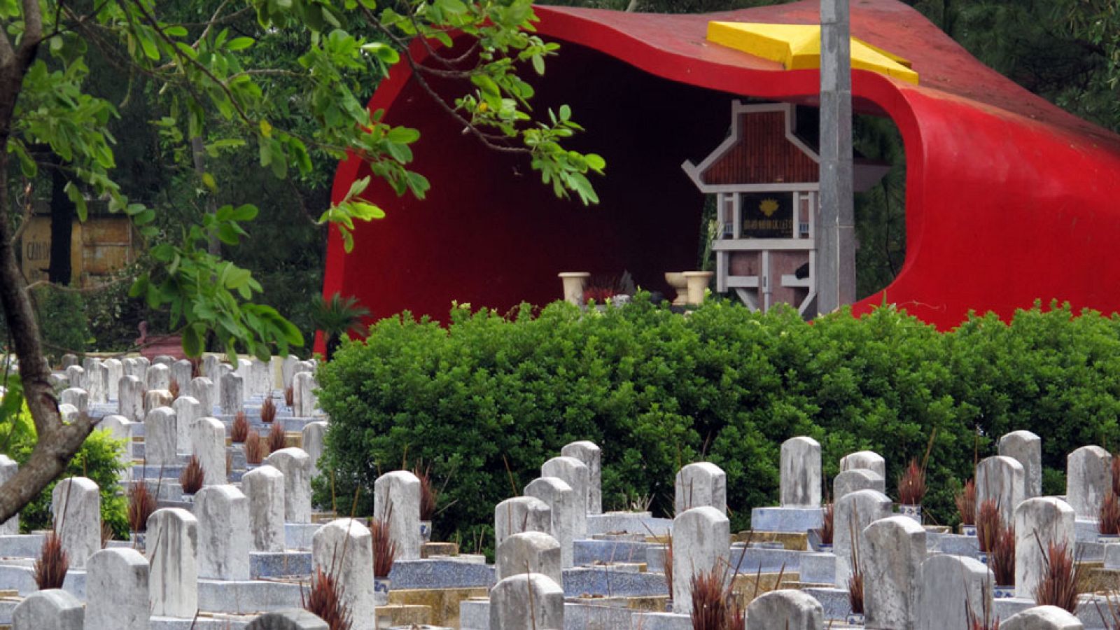 En portada - Vietnam, la guerra inacabada | Ver