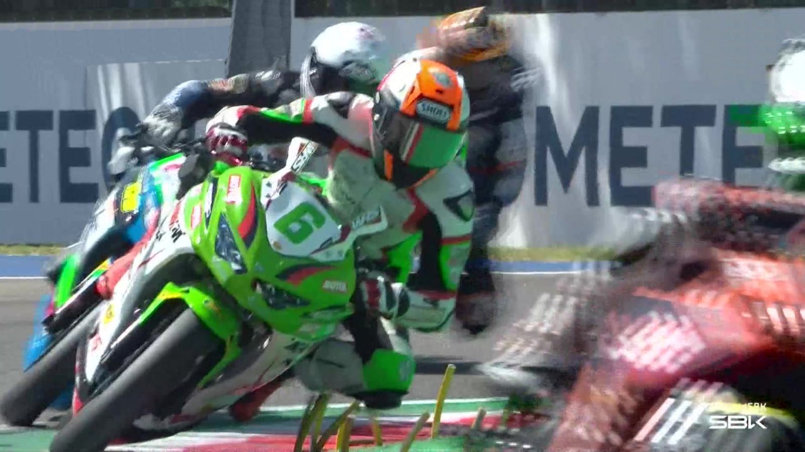 Motociclismo - Campeonato del Mundo Superbike Imola. WorldSSP300 2ª carrera - ver ahora