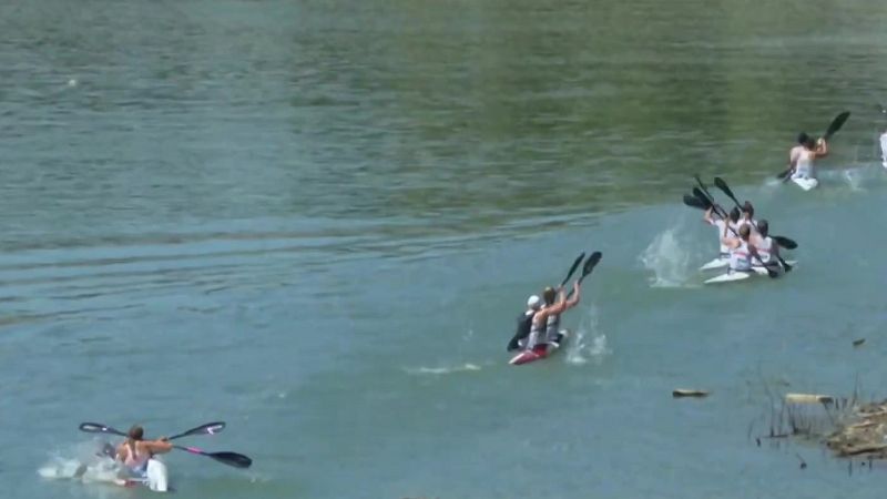 Vídeo: Aurora Figueras sufre un golpe de calor en plena disputa del maratón de K2 del Europeo de piragüismo