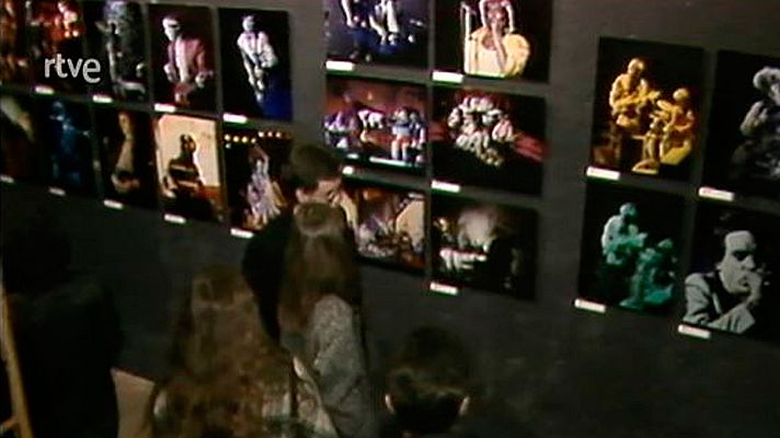  - Exposició 'Cultura de la guitarra elèctrica' al Metro