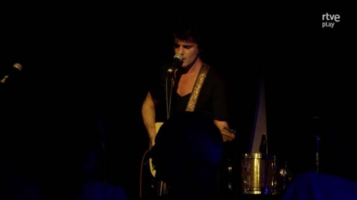 Acsticament Fest: Primera Edici amb Carlota Flneur, Xarim Arest, Riders of the Canyon i Boye