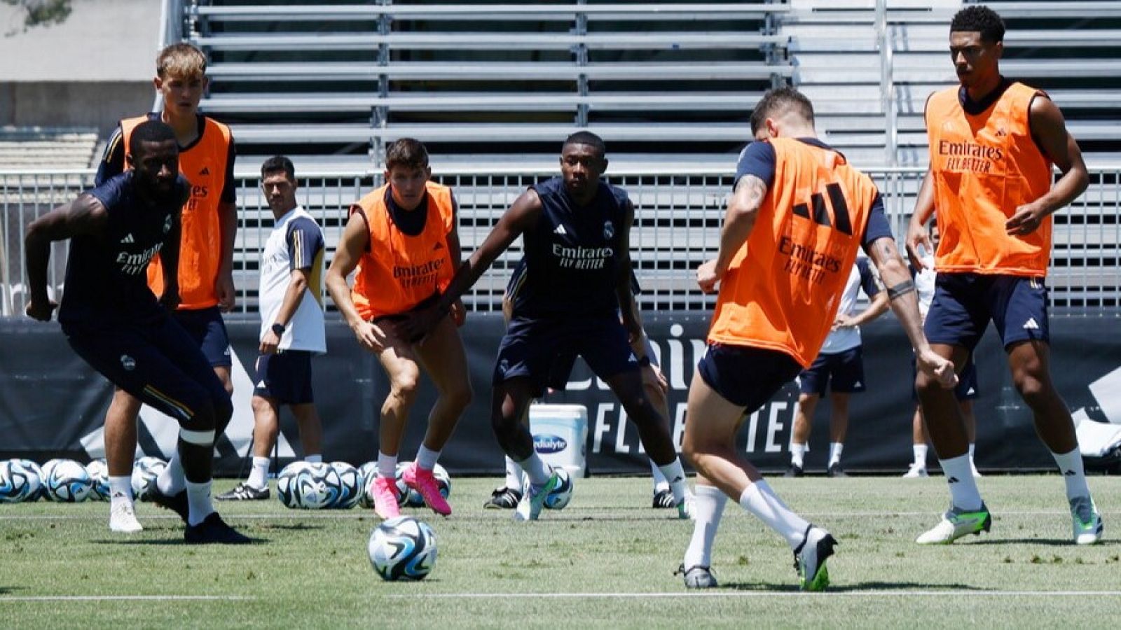 Real Madrid y FC Barcelona comienzan su gira por EEUU | Ver