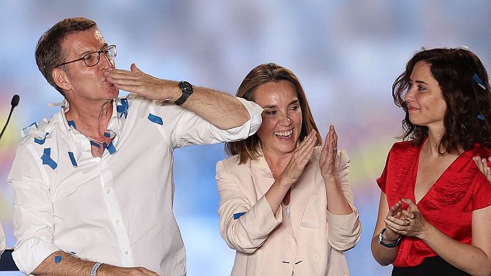 Especiales informativos - Seguidores del PP interrumpen el discurso de Feijóo en Génova al grito de "Ayuso, Ayuso"