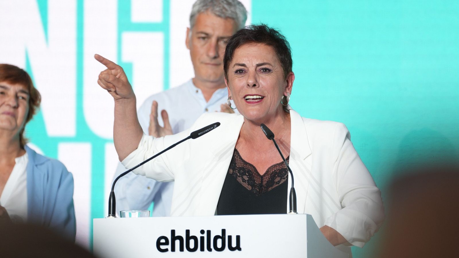 EH Bildu insta a "trabajar" para que haya una "alternativa" en el Congreso a la extrema derecha