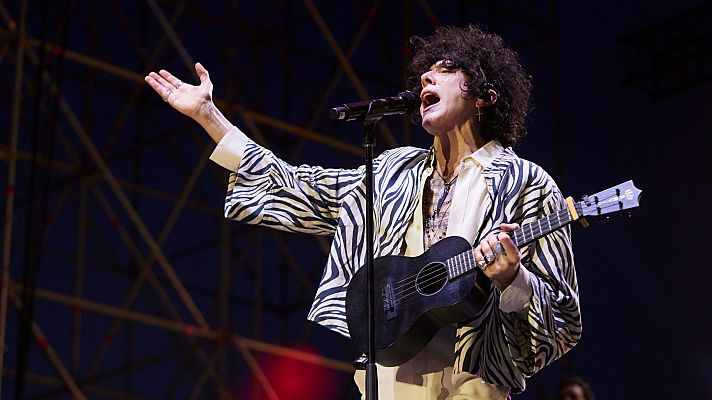 Telediario 1 - Laura Pergolizzi, una cantante y compositora que ha escrito temas para Cher o Rihanna