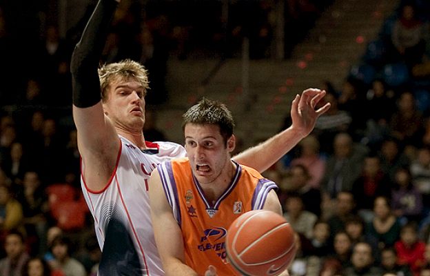 Baloncesto en RTVE - Caja Laboral 69-67 Power Electronic