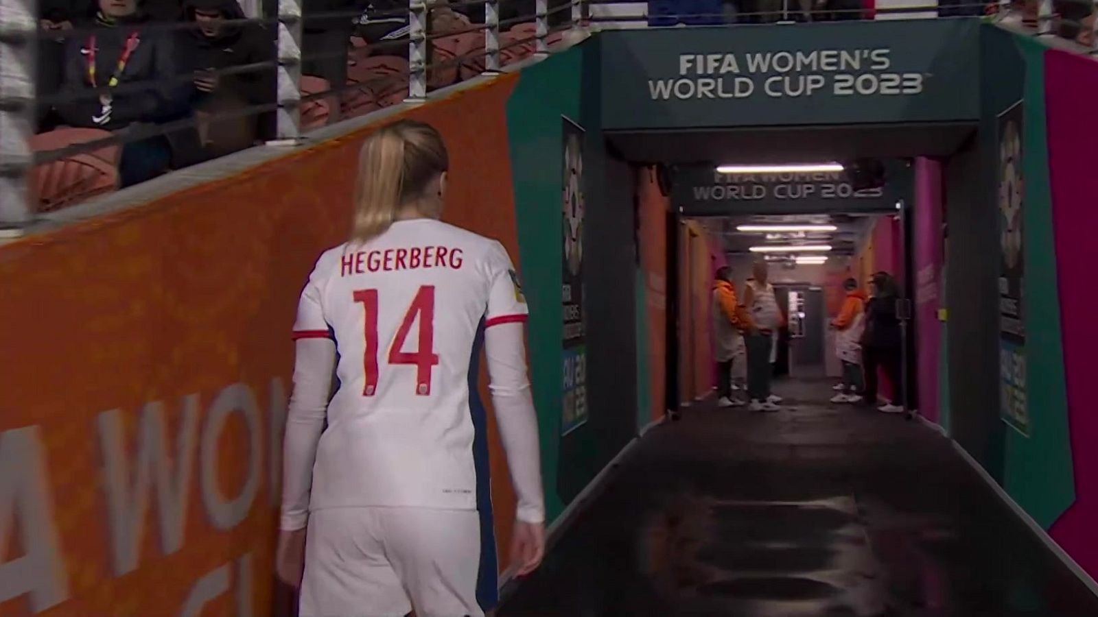 Así fue la sencuancia completa del abandono de Hegerberg- ver ahora