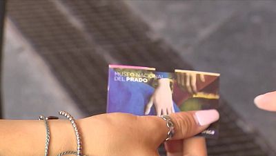 �Por qu� todas las entradas del Museo del Prado tienen manos en el reverso?