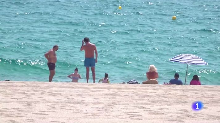 L'Informatiu - El sector turístic confia en l'agost per recuperar els nivells prepandèmia