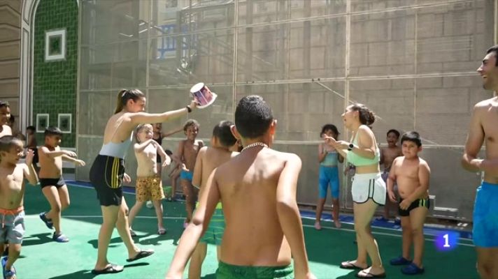 L'Informatiu - El paper dels casals d'estiu en la cohesió als barris vulnerables