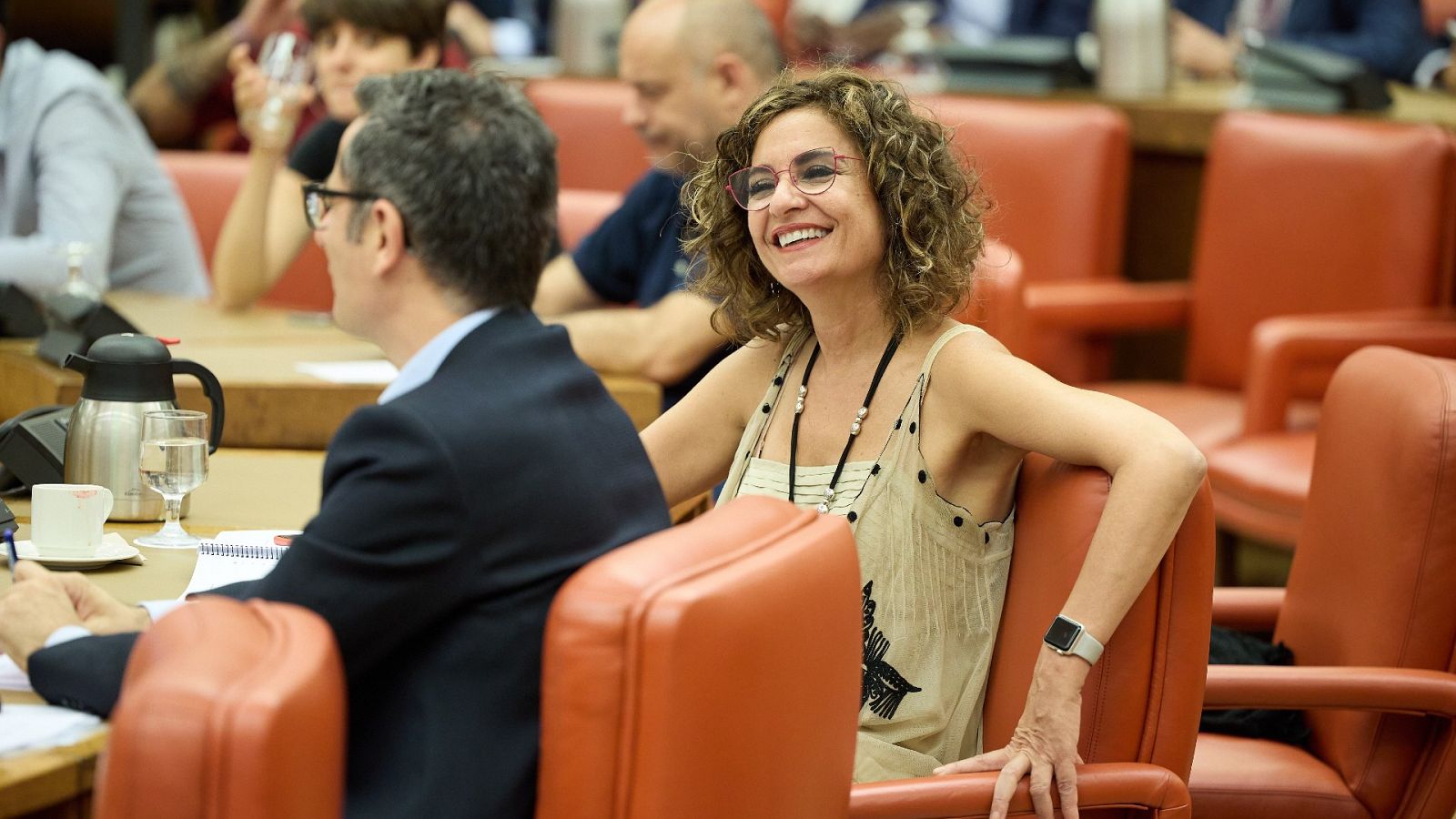 El PSOE descarta negociar fuera del marco constitucional - La hora de La 1 | Ver