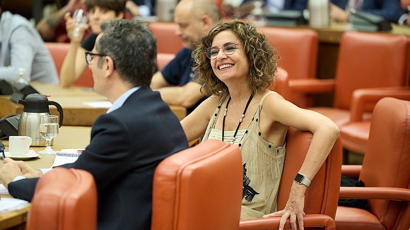 El PSOE descarta negociar fuera del marco constitucional - La hora de La 1 | Ver