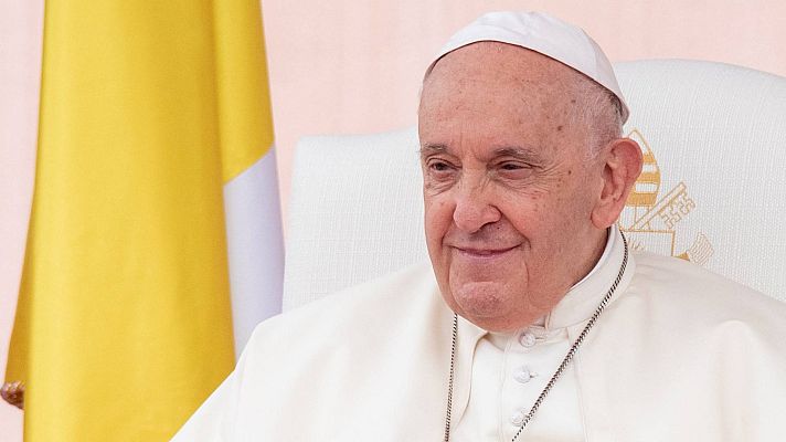 Telediario 1 - El papa pide "atención para la salud del planeta" en la JMJ de Lisboa
