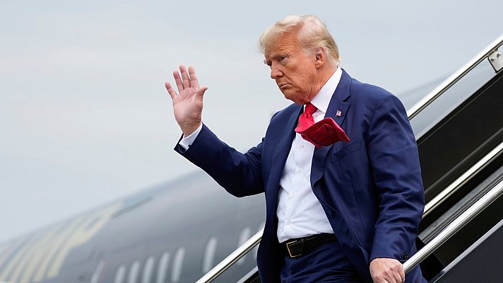 Telediario 2 - Trump comparece en el juzgado tras ser imputado por intentar interferir en las elecciones de 2020