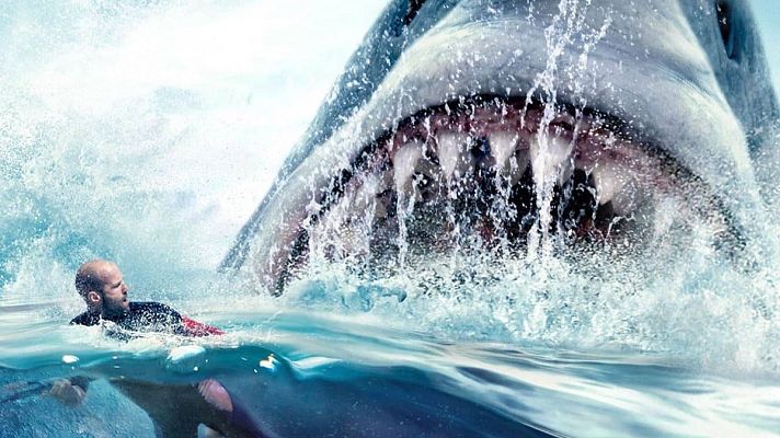 Telediario 1 - Jason Statman vuelve a enfrentarse a un gigantesco tiburón prehistórico en 'Megalodón 2'