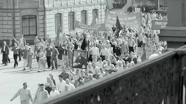 El cine de La 2 - Queridos Camaradas (presentación)