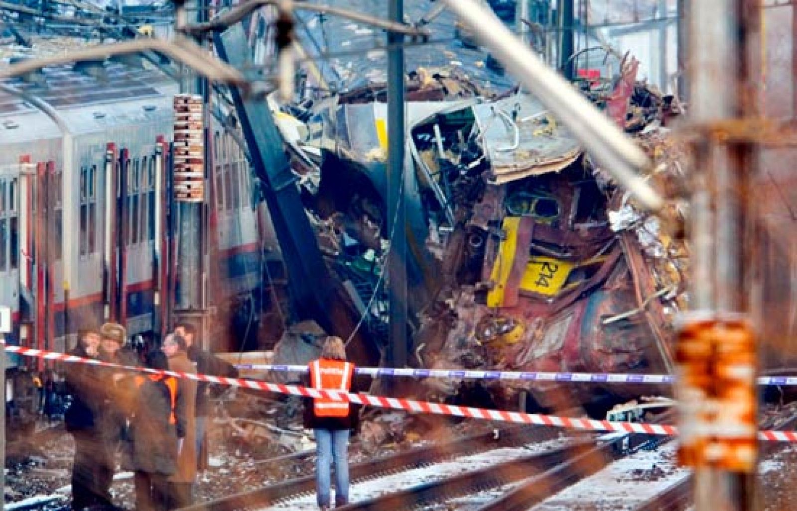 Un error humano pudo causar el choque de dos trenes en Bruselas | Ver