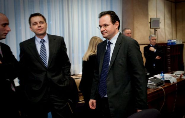  - UE pide que Grecia tome medidas