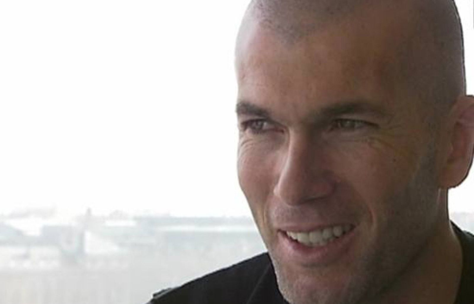 Zidane: 'Ronaldo es mejor que yo' - Champions League | Ver
