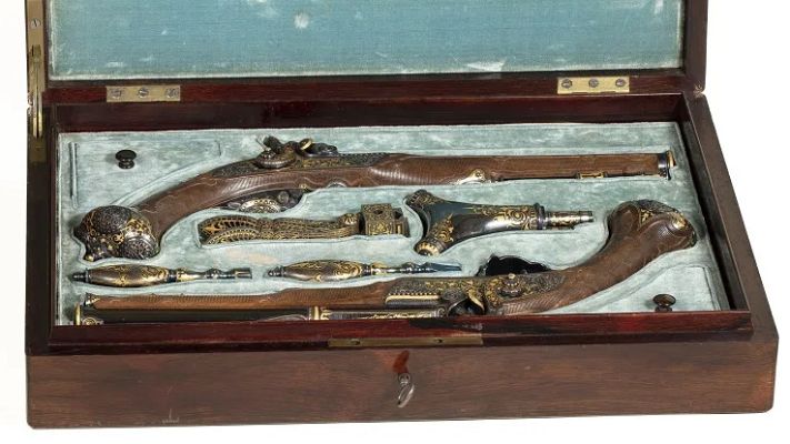 Telediario 1 - El Museo del Romanticismo expone dos excepcionales pistolas de duelo