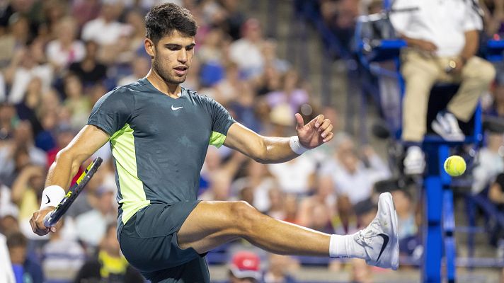 Tenis - Alcaraz pierde en Toronto y se enfada pero también deja una genialidad digna de ver
