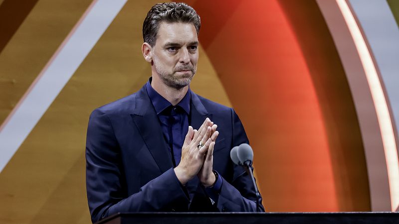 El emocionado recuerdo de Pau Gasol a Kobe y su hermano Marc al entrar en el Hall of Fame | Ver