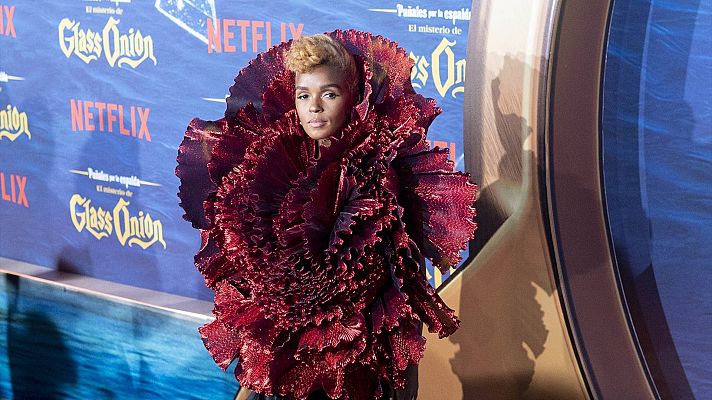 Telediario 2 - La cantante Janelle Monáe publica 'La era del placer', un nuevo disco en el que muestra su verdad