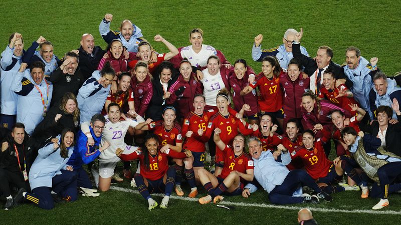 Mundial femenino | Celebraci�n selecci�n espa�ola Espa�a - Suecia - Copa Mundial Femenina de la FIFA 2023 | Ver