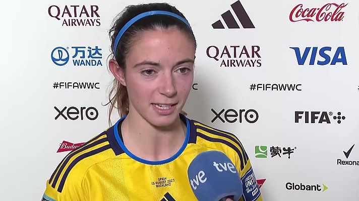 Copa Mundial Femenina de la FIFA 2023 - Aitana Bonmatí y su beso a la bota de Salma: "En los entrenamientos siempre le digo que tire con la derecha"