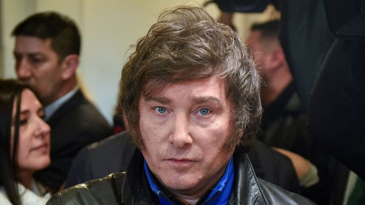 Telediario 1 - Así es Javier Milei, el ultraderechista ganador de las primarias argentinas