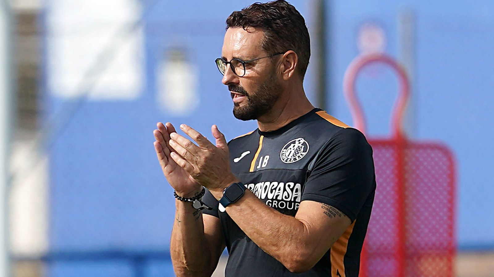 Bordalás, a RTVE: "Si en el fútbol no hubiera distintas formas de interpretarlo sería muy aburrido" -- Ver ahora