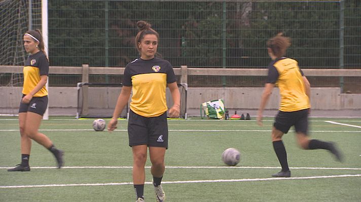 Así está creciendo el fútbol entre las chicas: \"Unas contagian a otras\" -- Ver ahora