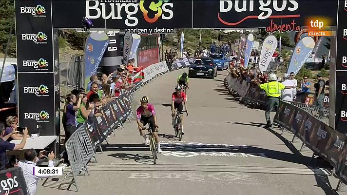 Ciclismo - Primoz Roglic corona una gran Vuelta a Burgos con la victoria en Lagunas de Neila