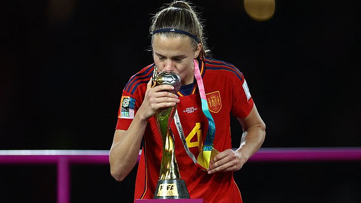 Telediario Fin de Semana - Irene Paredes: "¿Qué te voy a decir? Estoy feliz"