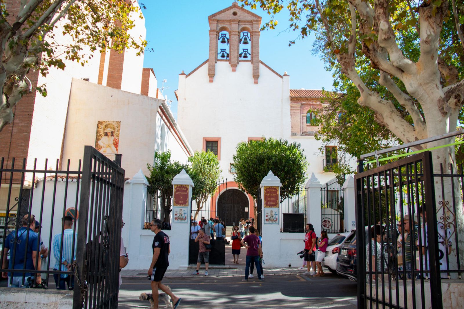 Ángeles, amiga de la madre de Rubiales: "Va a llegar hasta el final"
