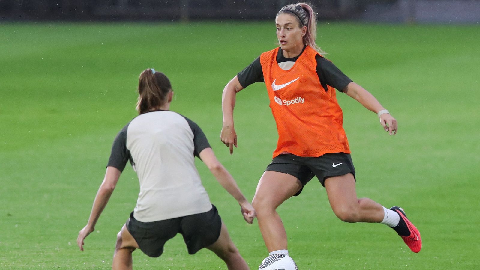 Alexia Putellas: "Todas queremos que haya respeto hacia nuestra profesión" - ver ahora