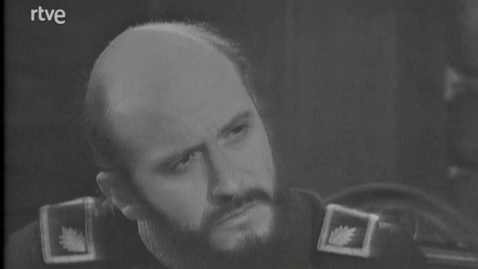 Hora 11 - Una aventura curiosa - Teatro en el Archivo de RTVE | Ver