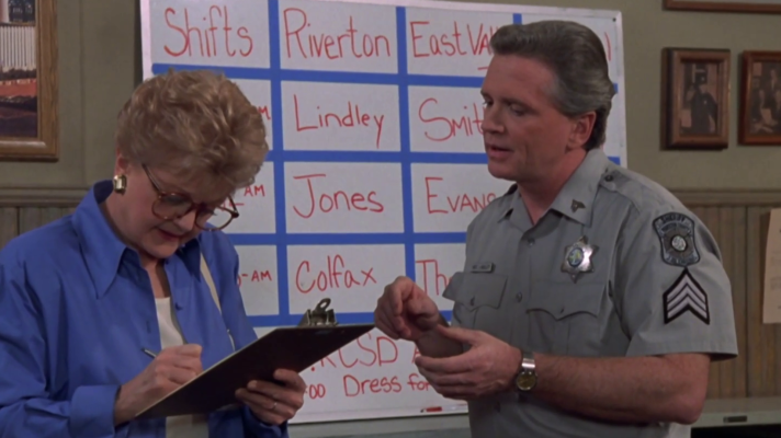 Se ha escrito un crimen - Perfume de asesinato