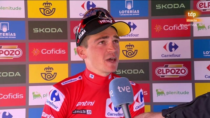 Sepp Kuss: "Antes de la Vuelta no esperaba vestir el maillot rojo. Es muy especial"