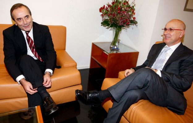  - El PSOE se reúne con CiU