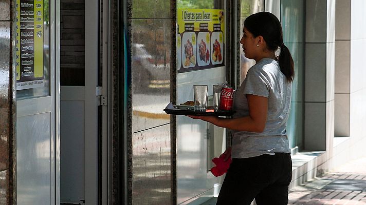 Informativo 24h - Agosto cierra con 185.385 empleos menos y 24.826 parados más por el fin del verano