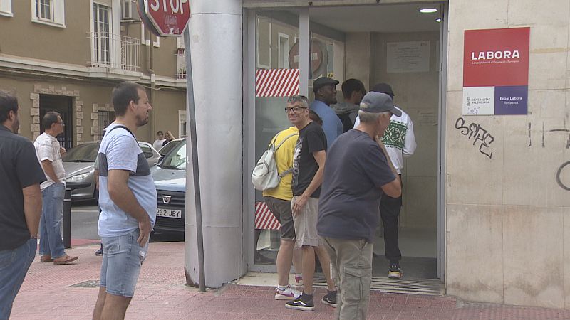 El paro sube en casi 3.200 personas en la Comunitat Valenciana en el mes de agosto