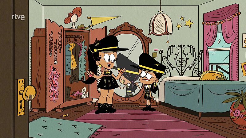 The Loudest Mission: Relative Mission - Una casa de locos en inglés | Watch