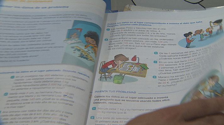L'informatiu - Comunitat Valenciana - Els llibres de text tornen a imposar-se als dispositius electrònics a les classes