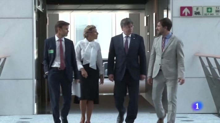 L'Informatiu - El PSOE celebra que l'expresident se sumi a la via del diàleg però es manté prudent