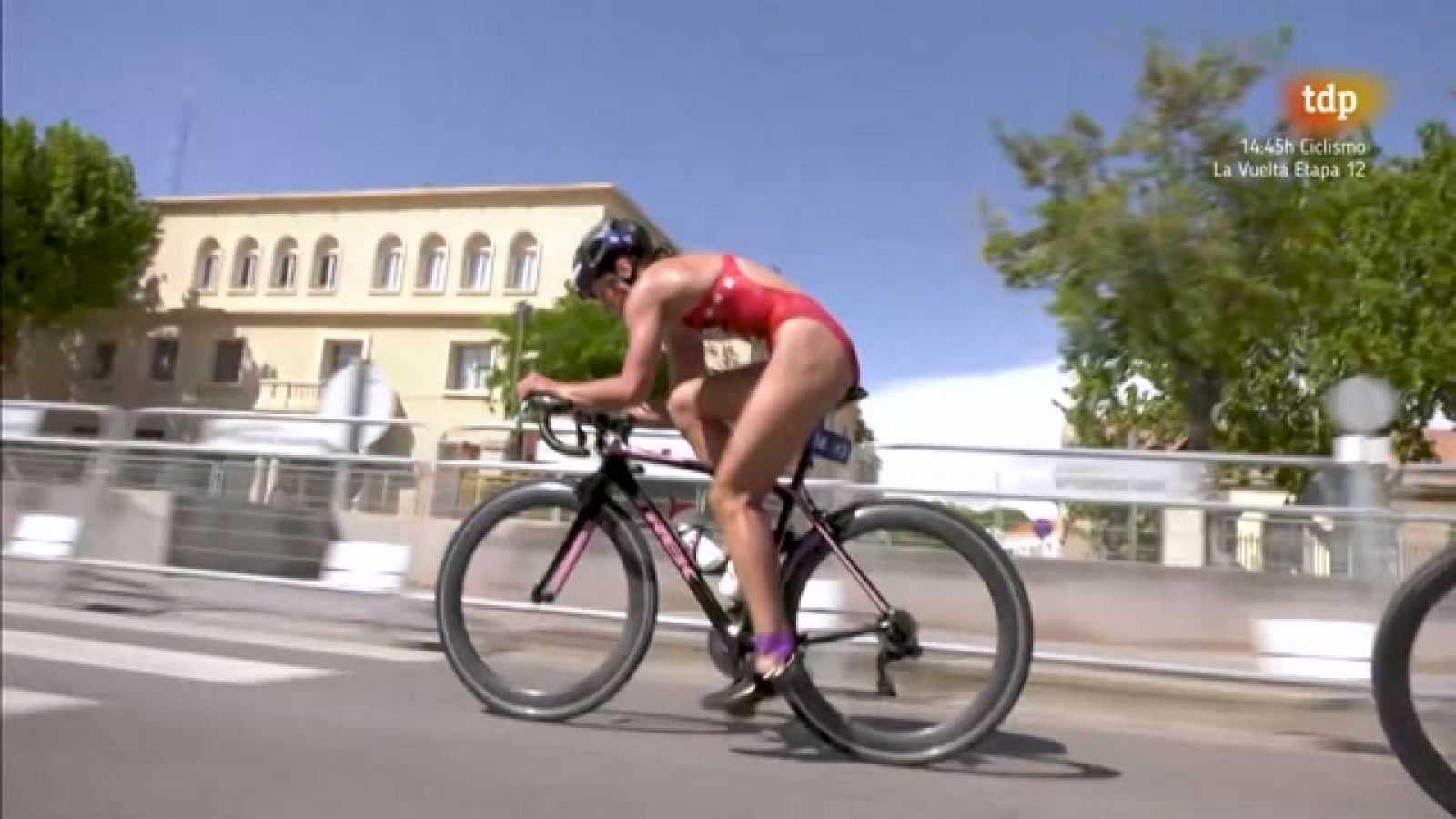 Triatlón - Copa del Mundo de Triatlón y Mediterranean Triatlón. Resumen - ver ahora