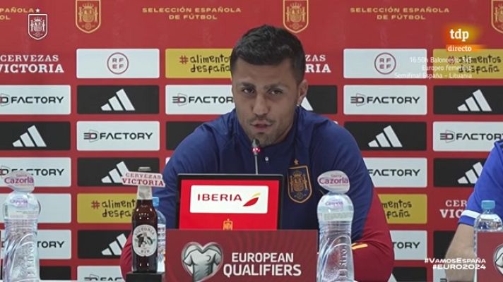 Fútbol - Rodrigo: "Es un orgullo estar nominado al Balón de Oro"