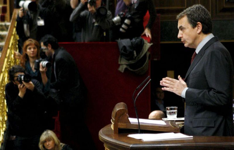 Zapatero: "Vamos a poner toda la carne en el asador para buscar acuerdos"