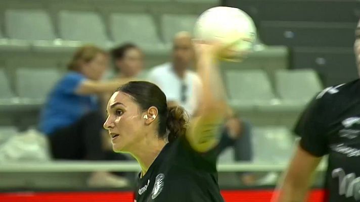 Balonmano - Supercopa Ibérica fem. Final: S. Amara Bera - C.Sol Málaga