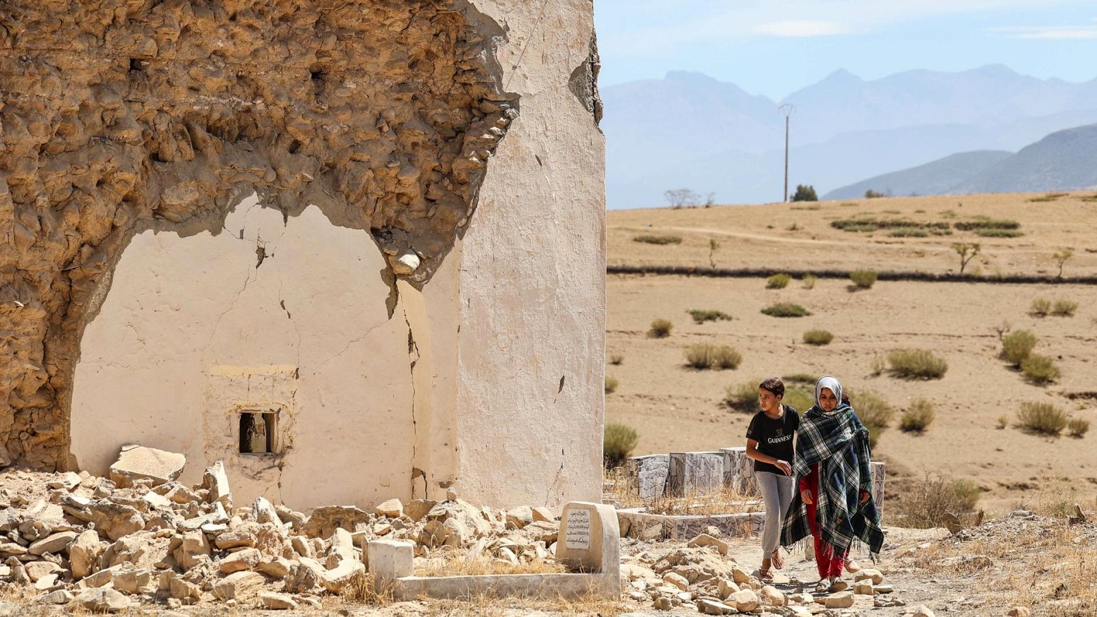 Avalancha de ofrecimientos de ayuda para los damnificados por el terremoto